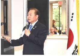 윤기로 회장_미중서부한인회연합회 장학사업위원장.jpg