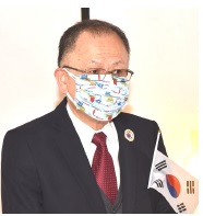 2021 3.1절 이상웅 회장.jpg
